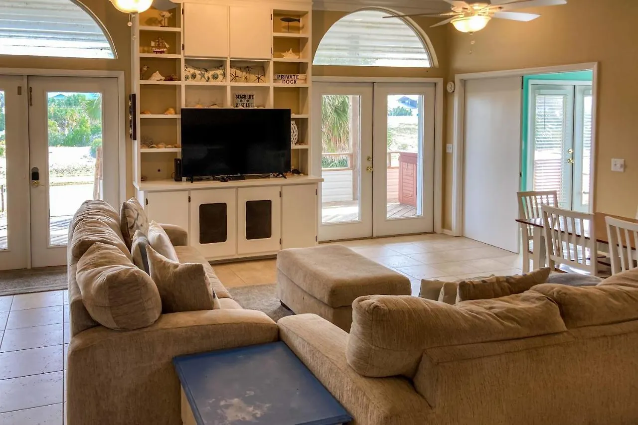 Holiday home Weatherbee By The Sea *