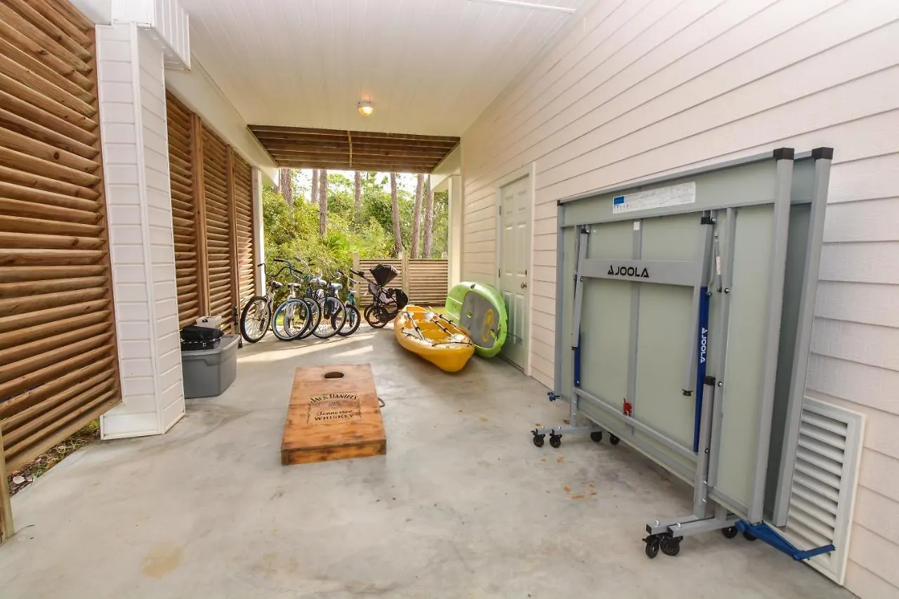 Is It! 6 Rooms! Bay Views, Pool, Games, Bikes & More, Sleeps 17!