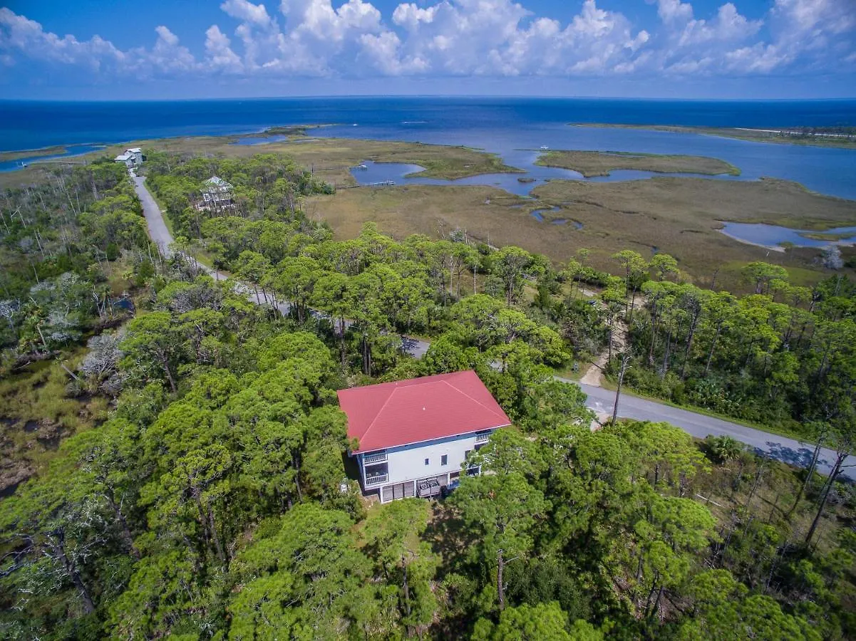Holiday home Is It! 6 Rooms! Bay Views, Pool, Games, Bikes & More, Sleeps 17! *