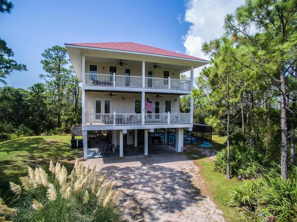 Holiday home Is It! 6 Rooms! Bay Views, Pool, Games, Bikes & More, Sleeps 17! St. George Island