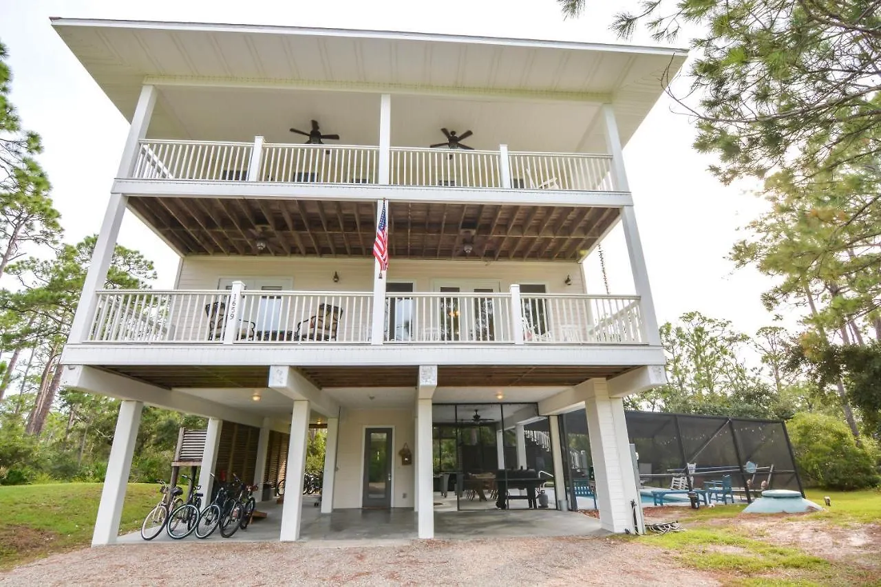 Is It! 6 Rooms! Bay Views, Pool, Games, Bikes & More, Sleeps 17! * St. George Island