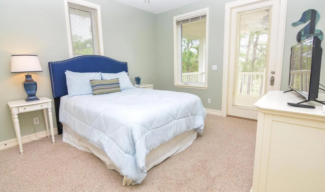Is It! 6 Rooms! Bay Views, Pool, Games, Bikes & More, Sleeps 17! *