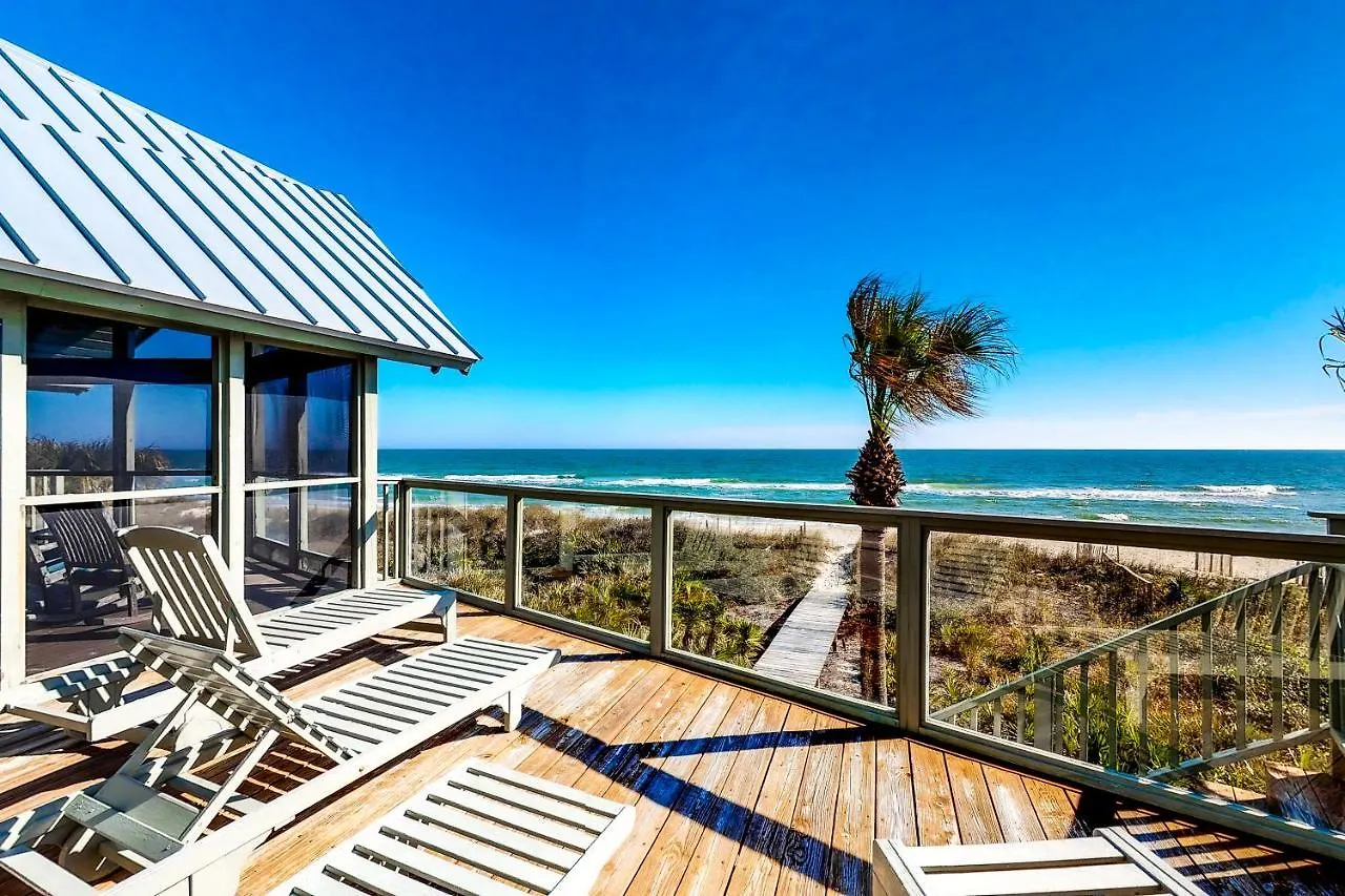 Our Rogue Pirogue Holiday home