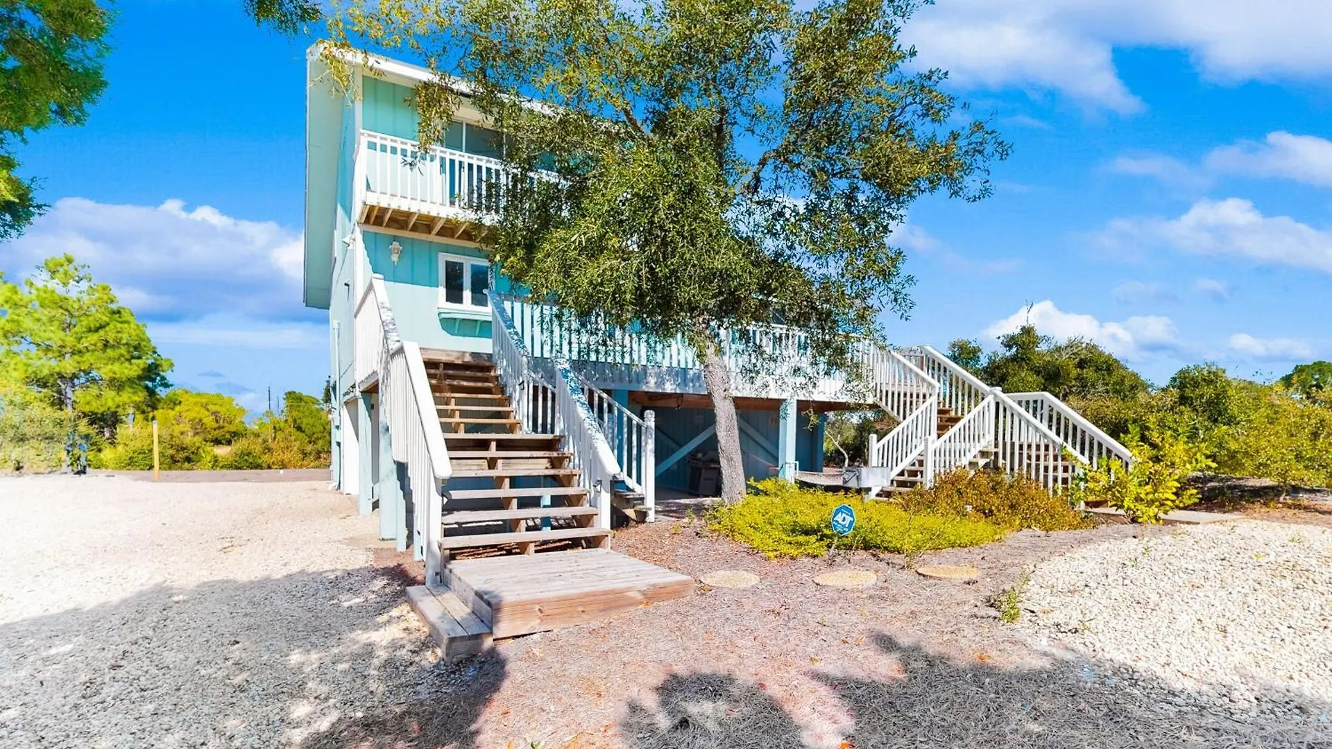Holiday home Blue Heron House *