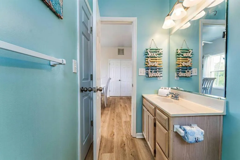 The Floridian Tranquil Beachside Retreat Holiday home *