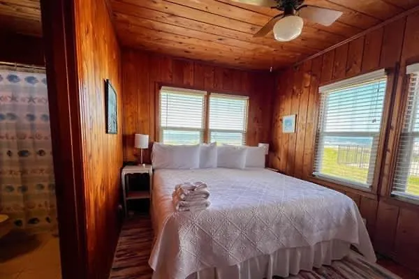 Beachfront Coastal St George Island Holiday home