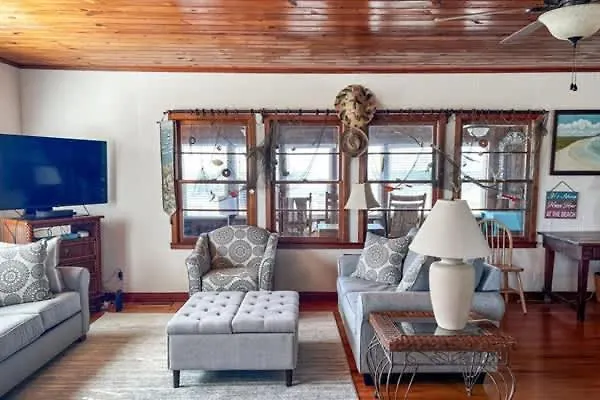 Holiday home Beachfront Coastal St George Island *