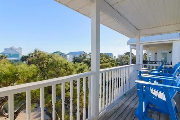 Pet Friendly- St George Island Sleeps 13- Pool