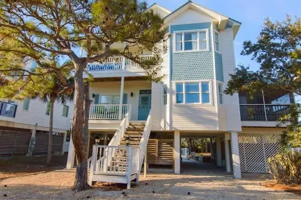 Pet Friendly- St George Island Sleeps 13- Pool *