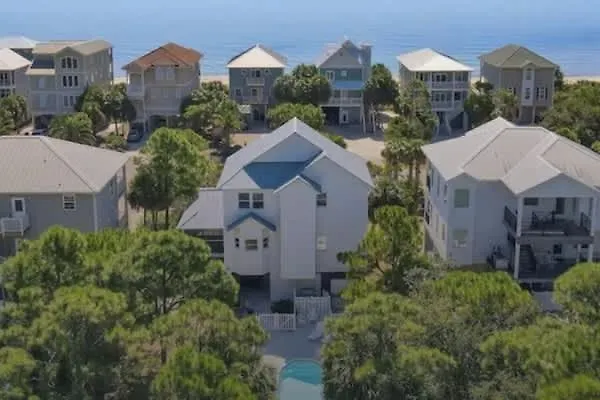 Holiday home Pet Friendly- St George Island Sleeps 13- Pool St. George Island