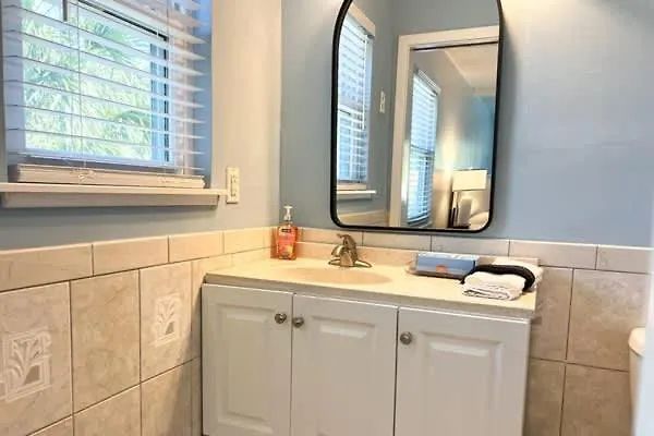 Golf Cart Private Pool Bay And Access Pet Friendly