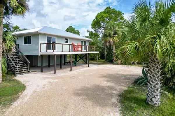 Siren's Oasis 3 Bedroom Pet Friendly St George Island * St. George Island