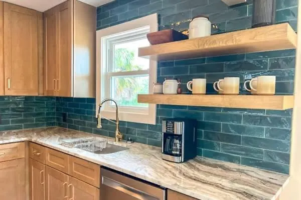 Siren's Oasis 3 Bedroom Pet Friendly St George Island