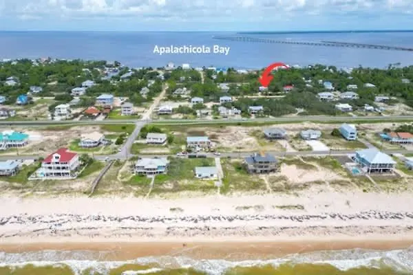Siren's Oasis 3 Bedroom Pet Friendly St George Island Holiday home *