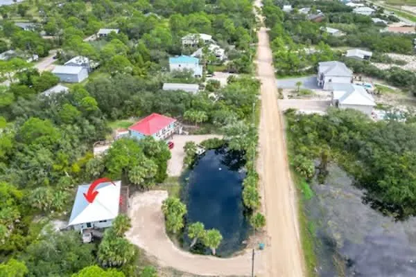 Siren's Oasis 3 Bedroom Pet Friendly St George Island Holiday home *