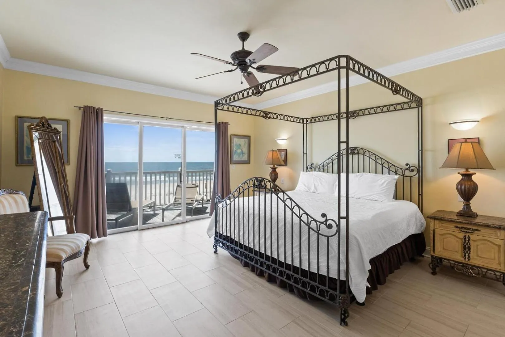 1st Dibs-beachfront-pet Friendly-private Pool-elevator