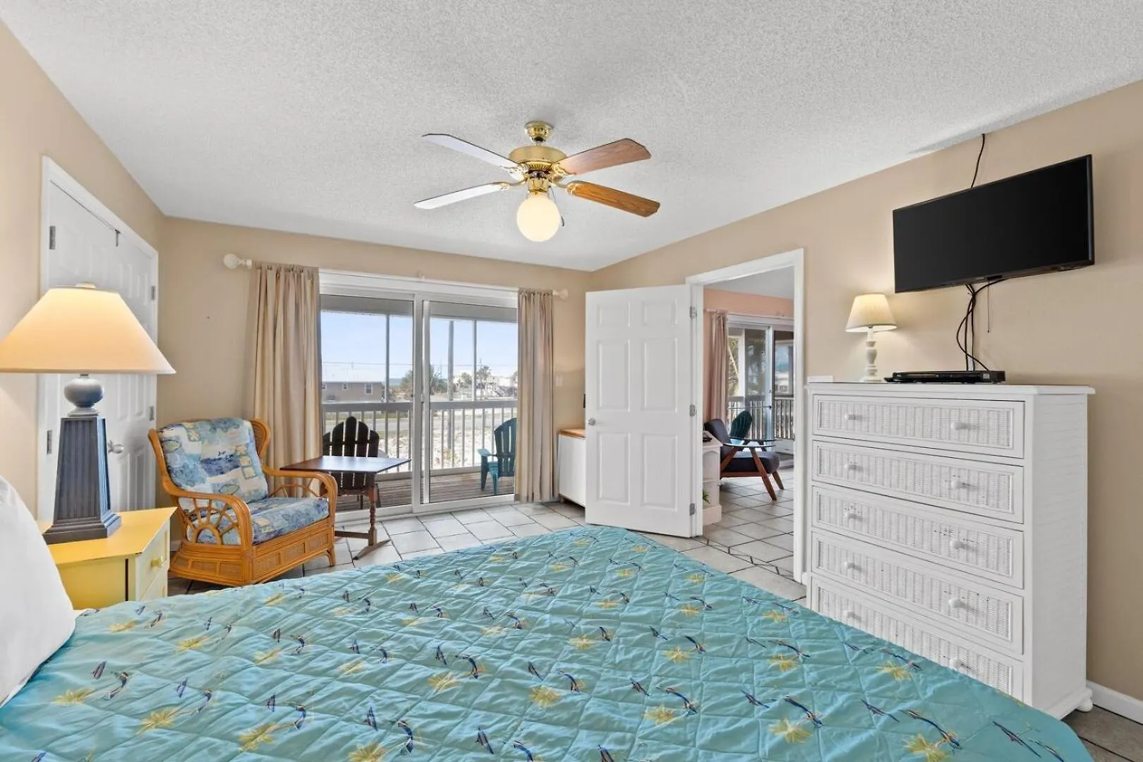 Snowbird-private Pool, Pet Friendly, Golf Cart Friendly *