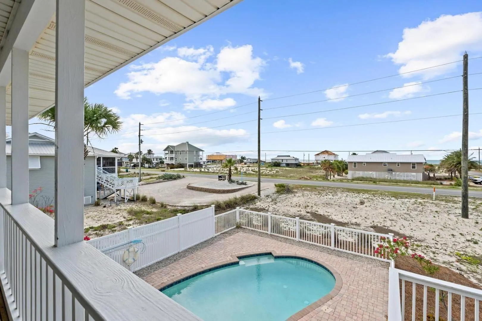 Snowbird-private Pool, Pet Friendly, Golf Cart Friendly *